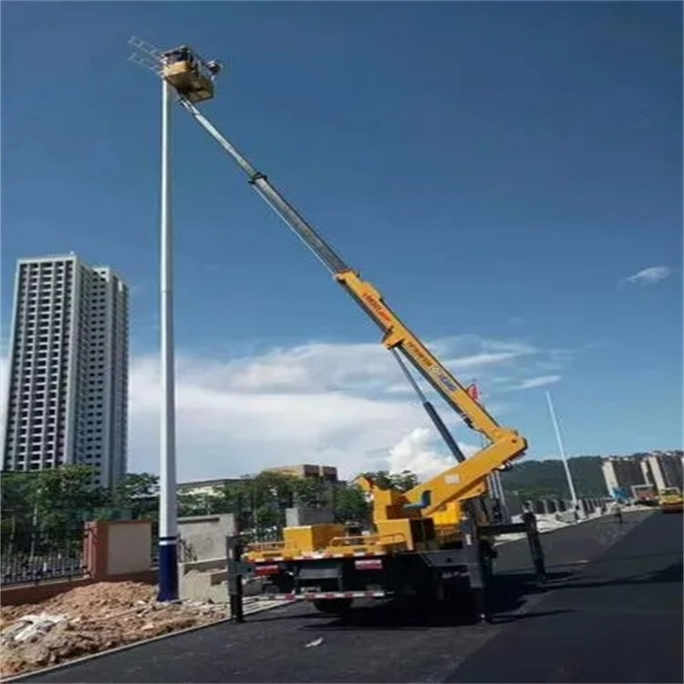 黄山维修路灯的曲臂升降车出租