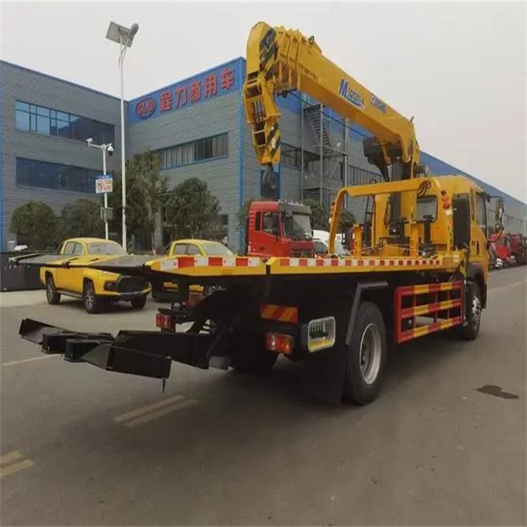 黄山附近小随车吊出租电话，轻松解决搬运烦恼