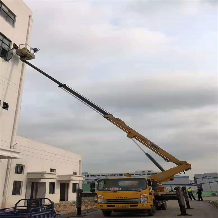 黄山附近高空车出租|市政施工/设备安装专用|随叫随到|亿立达设备租赁